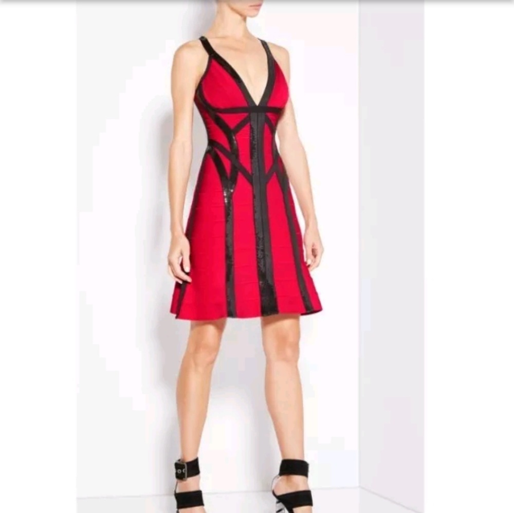 Wmn sz L (10-12) $1690 Zahara Type Red Black Dress